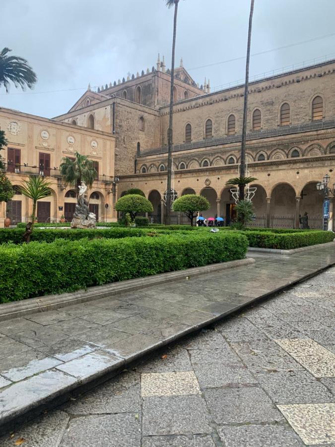 Casa Vacanza - I Mulini Con Parcheggio Gratuito Incluso. Monreale Exteriör bild
